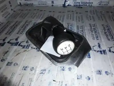 Pezzo di ricambio per auto di seconda mano Rivestimento Della Leva Del Cambio per CITROEN C-ELYSÉE Exclusive Riferimenti OEM IAM   