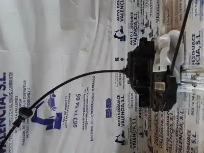 Second-hand car spare part rear left door lock for kia cee´d emotion oem iam references   