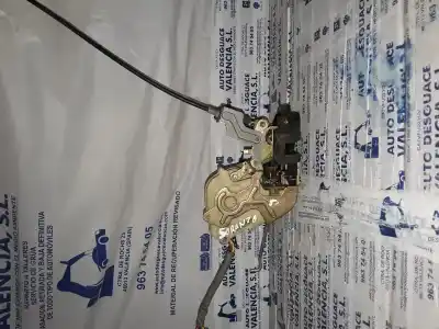 Tweedehands auto-onderdeel Deurslot Rechts Voor voor KIA SORENTO 2.4 16V CAT OEM IAM-referenties   