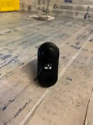 Автозапчастина б/у передній правий віконний вимикач для DACIA LOGAN Ambiance Посилання на OEM IAM 602227   Автозапчастина б/у передній правий віконний вимикач для DACIA LOGAN Ambiance Посилання на OEM IAM 602227