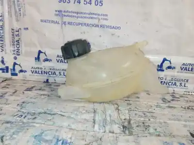 Peça sobressalente para automóvel em segunda mão Depósito De Expansão por DACIA DUSTER Laureate 4x2 Referências OEM IAM 217107259R  