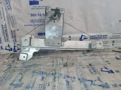 Second-hand car spare part REAR RIGHT WINDOW REGULATOR for DACIA DUSTER  OEM IAM references 8200733830E  