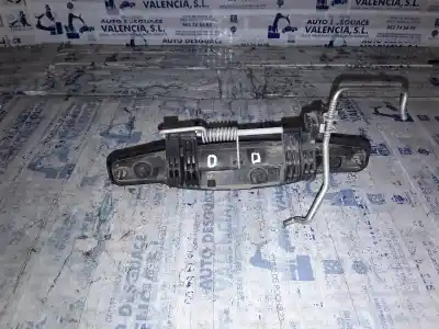 Peça sobressalente para automóvel em segunda mão puxador exterior frente direito por dacia duster laureate 4x2 referências oem iam 806068948r  