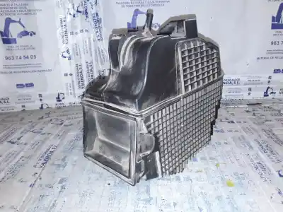 Peça sobressalente para automóvel em segunda mão filtro de ar por dacia duster laureate 4x2 referências oem iam 165001258r  