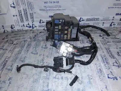 Peça sobressalente para automóvel em segunda mão Caixa De Fusíveis E Relés por FORD FOCUS LIM. (CB8) Trend Referências OEM IAM   