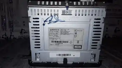 Pezzo di ricambio per auto di seconda mano impianto audio / radio cd per dacia duster laureate 4x2 riferimenti oem iam 281153889r  