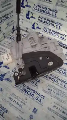 Second-hand car spare part Front Right Door Lock for SEAT LEON (5F1) Style OEM IAM references   