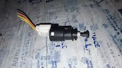 Peça sobressalente para automóvel em segunda mão trocar por dacia logan ambiance referências oem iam 8200276361