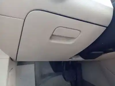 Peça sobressalente para automóvel em segunda mão porta luvas por volkswagen passat b5.5 variant (3b6) 2.0 tdi referências oem iam 