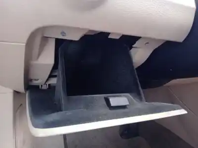Автозапчастина б/у бардачок для volkswagen passat b5.5 variant (3b6) 2.0 tdi посилання на oem iam   