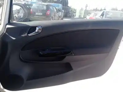 Автозапчасти б/у обивка передней правой двери за opel corsa d (s07) 1.2 lpg (l08, l68) ссылки oem iam 