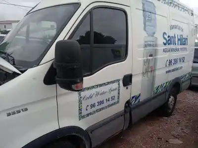 Автозапчастина б/у передні ліві двері для iveco daily iv furgón 35c13 v, 35c13 v/p, 35s13 v, 35s13 v/p посилання на oem iam 