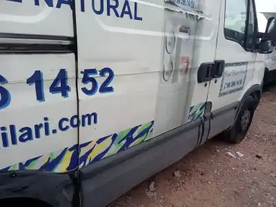 Автозапчастина б/у праві бічні розсувні двері для iveco daily iv furgón 35c13 v, 35c13 v/p, 35s13 v, 35s13 v/p посилання на oem iam   