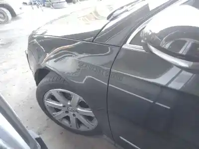 Автозапчасти б/у левое переднее крыло за volkswagen passat b5.5 variant (3b6) 2.0 tdi ссылки oem iam   