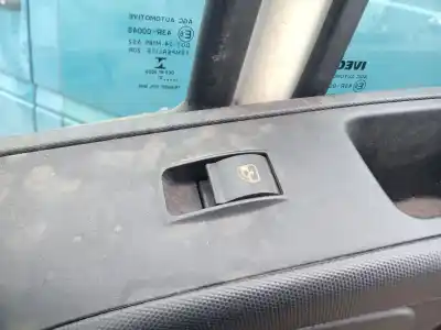 Автозапчастина б/у передній правий віконний вимикач для iveco daily vi caja/chasis 33s13, 35s13, 35c13 посилання на oem iam 