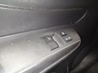 Peça sobressalente para automóvel em segunda mão Botão / Interruptor Elevador Vidro Dianteiro Esquerdo por NISSAN NOTE (E12) 1.2 Referências OEM IAM   