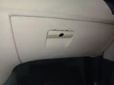 Peça sobressalente para automóvel em segunda mão Porta Luvas por BMW X3 (E83) 3.0 D Referências OEM IAM   