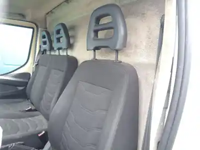 Автозапчастина б/у ліве передне сиділо для iveco daily vi caja/chasis 33s13, 35s13, 35c13 посилання на oem iam 