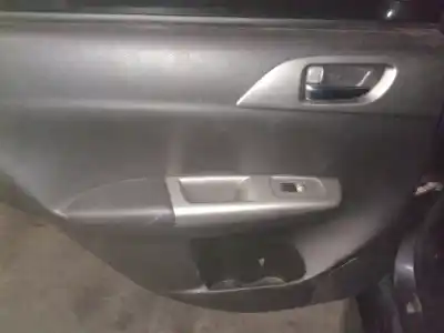 Автозапчастина б/у оббірка передніх дверей ліва для subaru impreza fastback (gr, gh, g3) 2.0 d awd посилання на oem iam 