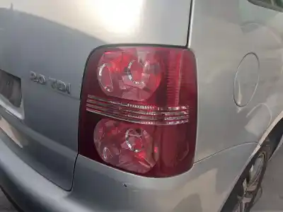 Автозапчасти б/у правый задний фонарь за volkswagen touran (1t1, 1t2) 2.0 tdi 16v ссылки oem iam   