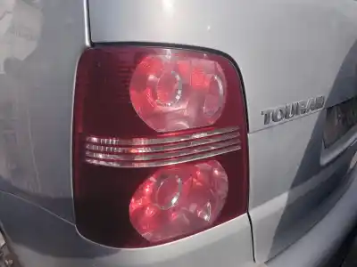 Автозапчасти б/у ЛЕВЫЙ ЗАДНИЙ ФОНАРЬ за VOLKSWAGEN TOURAN (1T1, 1T2)  ссылки OEM IAM   