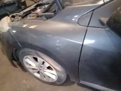 Pezzo di ricambio per auto di seconda mano parafango anteriore sinistro per renault megane iii fastback (bz0/1_, b3_) 1.9 dci (bz0n, bz0j) riferimenti oem iam   