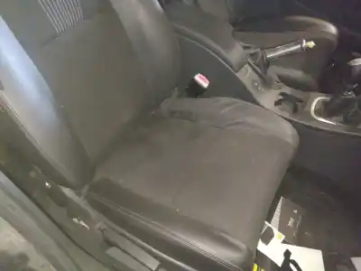 Second-hand car spare part right front seat for renault megane iii fastback (bz0/1_, b3_) 1.9 dci (bz0n, bz0j) oem iam references   