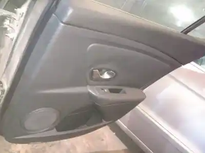 Автозапчастина б/у обликка задніх правіх дверей для renault megane iii fastback (bz0/1_, b3_) 1.9 dci (bz0n, bz0j) посилання на oem iam 