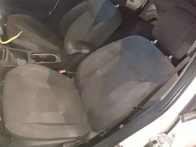 Автозапчасти б/у ЛЕВОЕ ПЕРЕДНЕЕ СИДЕНИЕ за FORD FIESTA (CCN)  ссылки OEM IAM   