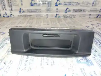 İkinci el araba yedek parçası ÇOK FONKSIYONLU EKRAN için OPEL VIVARO  OEM IAM referansları 8200584888 28116889-1 8200584888A