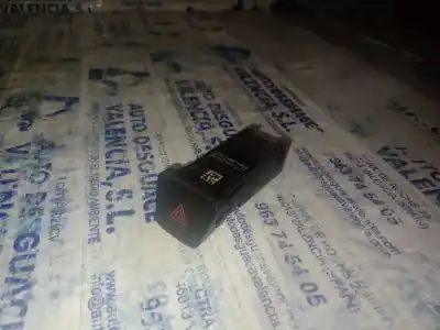 Second-hand car spare part hazard warning lights for ford kuga iii (dfk) 2.5 fhev oem iam references 436921may31br1