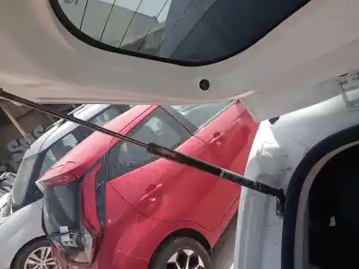 Pezzo di ricambio per auto di seconda mano Ammortizzatori Baule / Porte per MITSUBISHI MIRAGE / SPACE STAR VI FASTBACK (A0_A) 1.2 (A03A) Riferimenti OEM IAM 5802A583  