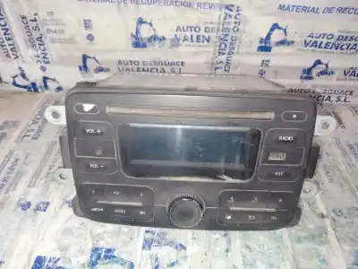 Peça sobressalente para automóvel em segunda mão SISTEMA DE ÁUDIO / RÁDIO CD por DACIA LODGY Ambiance Referências OEM IAM 281150132R  