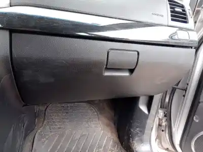Piesă de schimb auto la mâna a doua TORPEDOU pentru CHEVROLET CAPTIVA (C100, C140) 2.2 D Referințe OEM IAM 95028352  