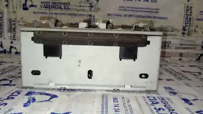 Peça sobressalente para automóvel em segunda mão Sistema De áudio / Rádio Cd por FORD FIESTA (CB1) Ambiente Referências OEM IAM E11035513  E11035513