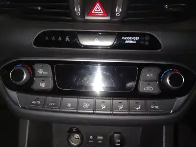 Peça sobressalente para automóvel em segunda mão comando de sofagem (chauffage / ar condicionado) por hyundai i30 ranchera familiar (pde) 1.0 t-gdi referências oem iam 