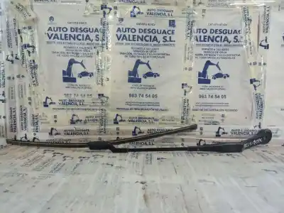 Second-hand car spare part Left Front Windshield Wiper Arm for FORD FOCUS LIM. (CB8) 1.6 16V Ti-VCT CAT OEM IAM references 97036203  