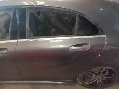 Peça sobressalente para automóvel em segunda mão PORTA DO AUTOMÓVEL TRASEIRA ESQUERDA por MERCEDES-BENZ CLASE A (W176) A 180 (176.042) Referências OEM IAM   