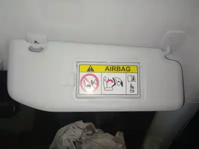 Second-hand car spare part RIGHT SUNSHADE for PEUGEOT 208 II (UB_, UP_, UW_, UJ_) 1.2 PureTech 100 OEM IAM references   