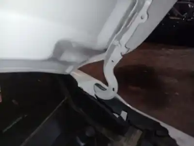 Pièce détachée automobile d'occasion CHARNIÈRE DE CAPOT pour PEUGEOT 208 II (UB_, UP_, UW_, UJ_) 1.2 PureTech 100 Références OEM IAM   