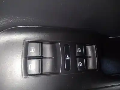 Pezzo di ricambio per auto di seconda mano INTERRUTTORE ALZACRISTALLI ANTERIORE SINISTRO per SEAT IBIZA IV (6J5, 6P1) 1.4 TDI Riferimenti OEM IAM   