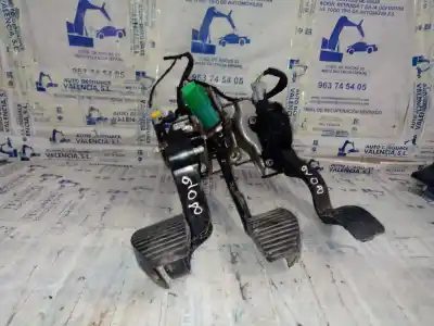 İkinci el araba yedek parçası KOMPLE PEDAL SETI için PEUGEOT 208 Active OEM IAM referansları 9671433780  
