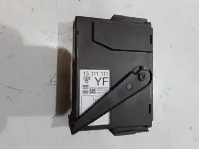 Gebrauchtes Autoersatzteil relais sicherungskasten multifunktionsrelais zum opel corsa c (x01) 1.2 (f08, f68) oem-iam-referenzen 3305 18684 13111111 