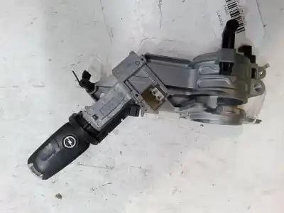 Pièce détachée automobile d'occasion COMMUTATEUR D'ALLUMAGE pour OPEL ASTRA H GTC (A04)  Références OEM IAM N0501882  