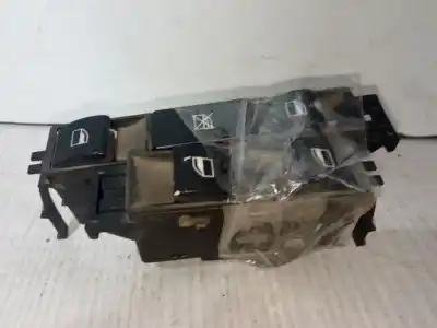 Peça sobressalente para automóvel em segunda mão BOTÃO / INTERRUPTOR ELEVADOR VIDRO DIANTEIRO DIREITO por BMW 3 (E46)  Referências OEM IAM 6131-8 381 514  61.31-8 381 518