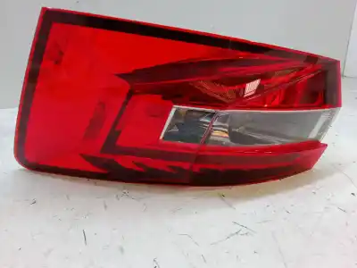 İkinci el araba yedek parçası SAG KUYRUK LAMBASI için SKODA SUPERB COMBI (3V5)  OEM IAM referansları   