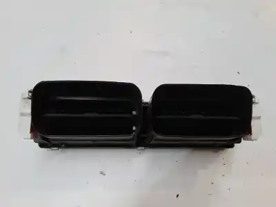 Pièce détachée automobile d'occasion grille d'aération pour volkswagen passat b5.5 (3b3) 1.9 tdi 4motion références oem iam   