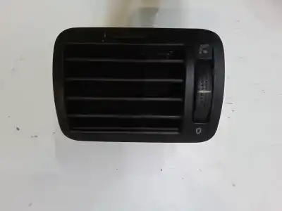 Pièce détachée automobile d'occasion GRILLE D'AÉRATION pour VOLKSWAGEN PASSAT B5.5 (3B3)  Références OEM IAM   