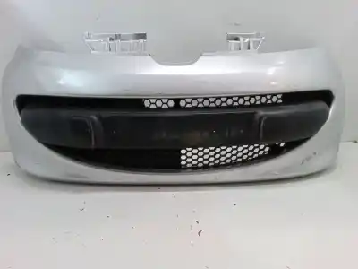 Pièce détachée automobile d'occasion LE PARE-CHOC AVANT pour PEUGEOT 107 (PM_, PN_)  Références OEM IAM   