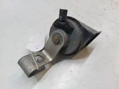 Pezzo di ricambio per auto di seconda mano corno per bmw 1 (e87) 118 d riferimenti oem iam   